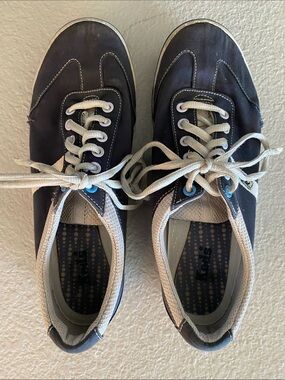 8.5 Keds Navy and White Women's Lace-Up Sneakers Well-worn, Broken-in, Life Left